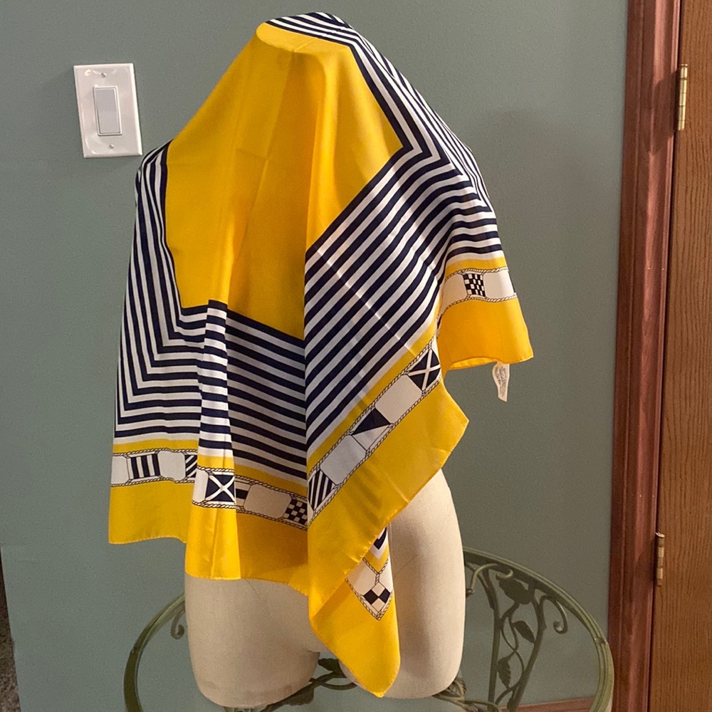 Glentex scarf